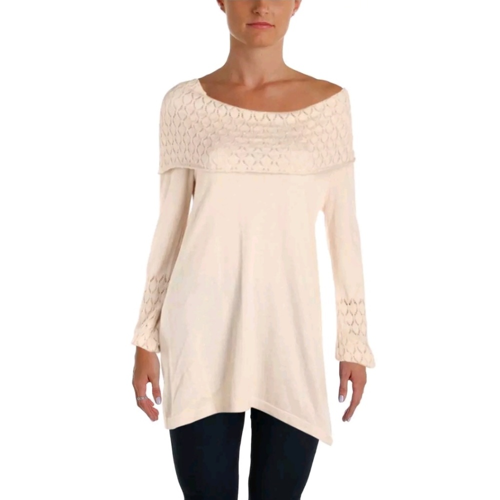 "NWT" Cowl neck sweater